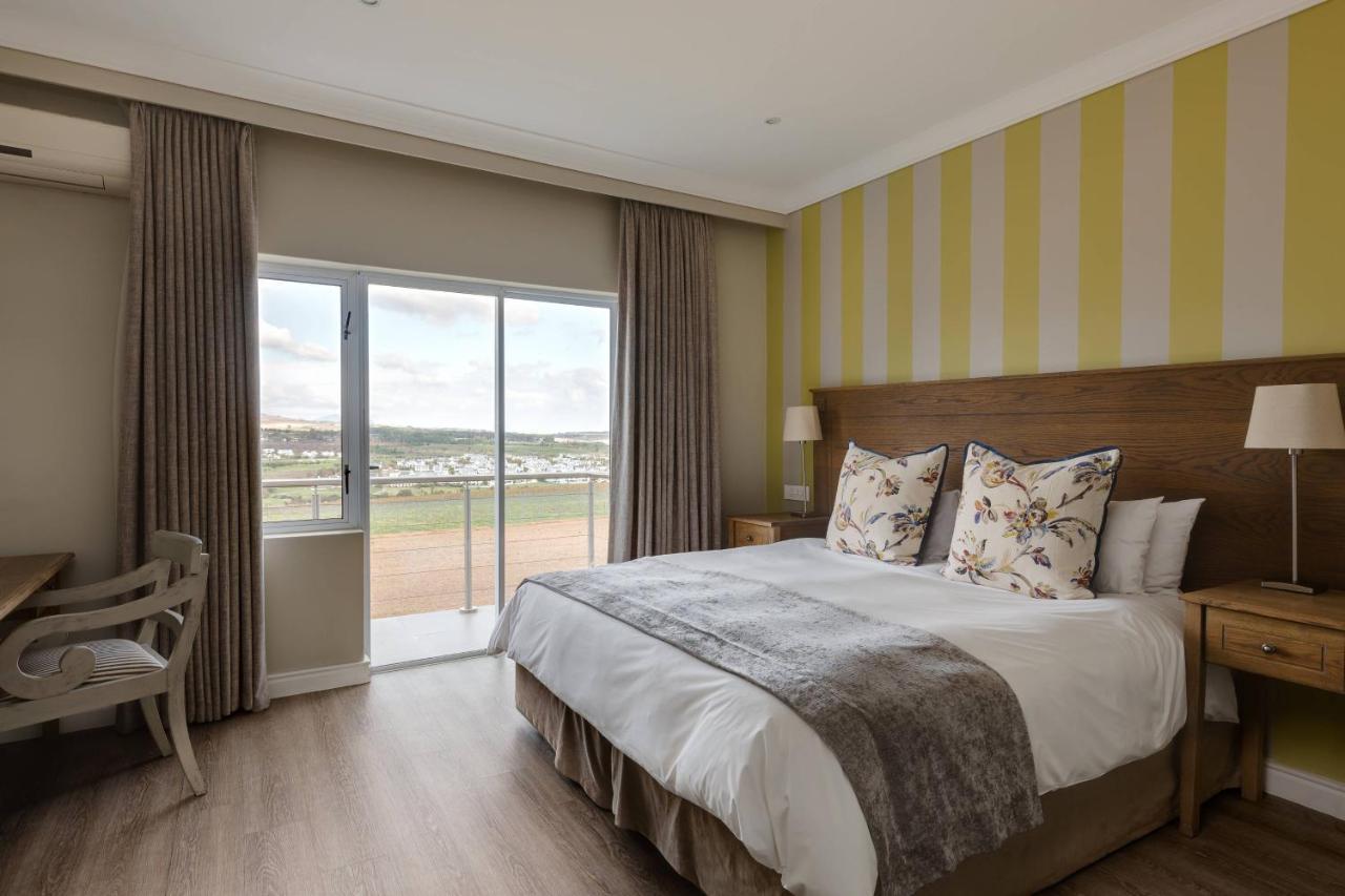 Protea By Marriott Hotel